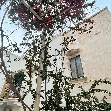 Bed & Breakfast Finestra Sul Mare 3*