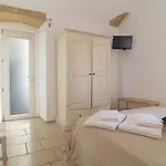 Bed & Breakfast Finestra Sul Mare 3*