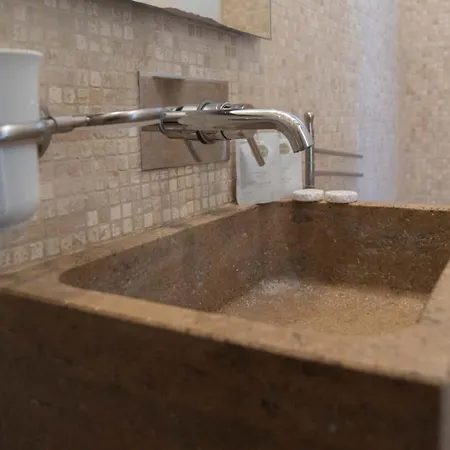 Oda ve Kahvaltı Finestra Sul Mare